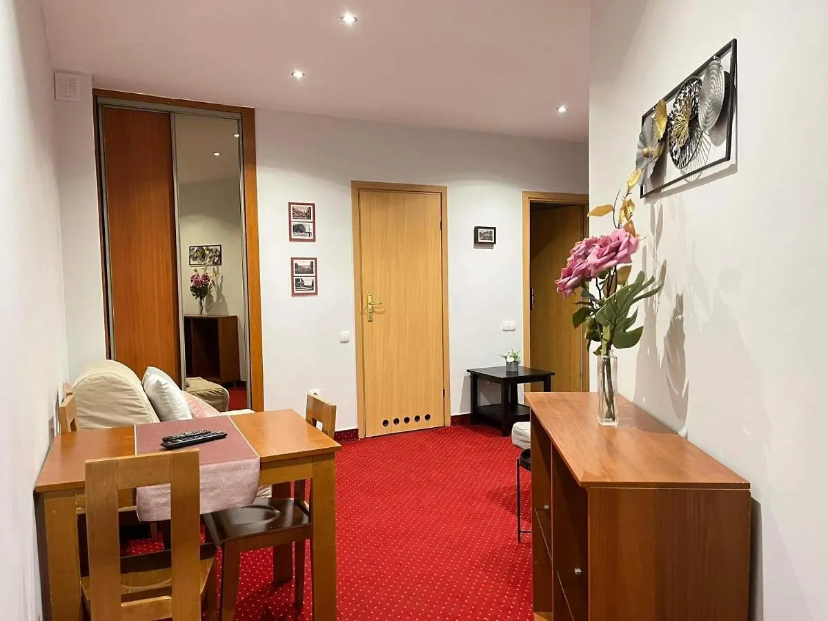 Helvetia Rooms Warsaw City Center And Old Town