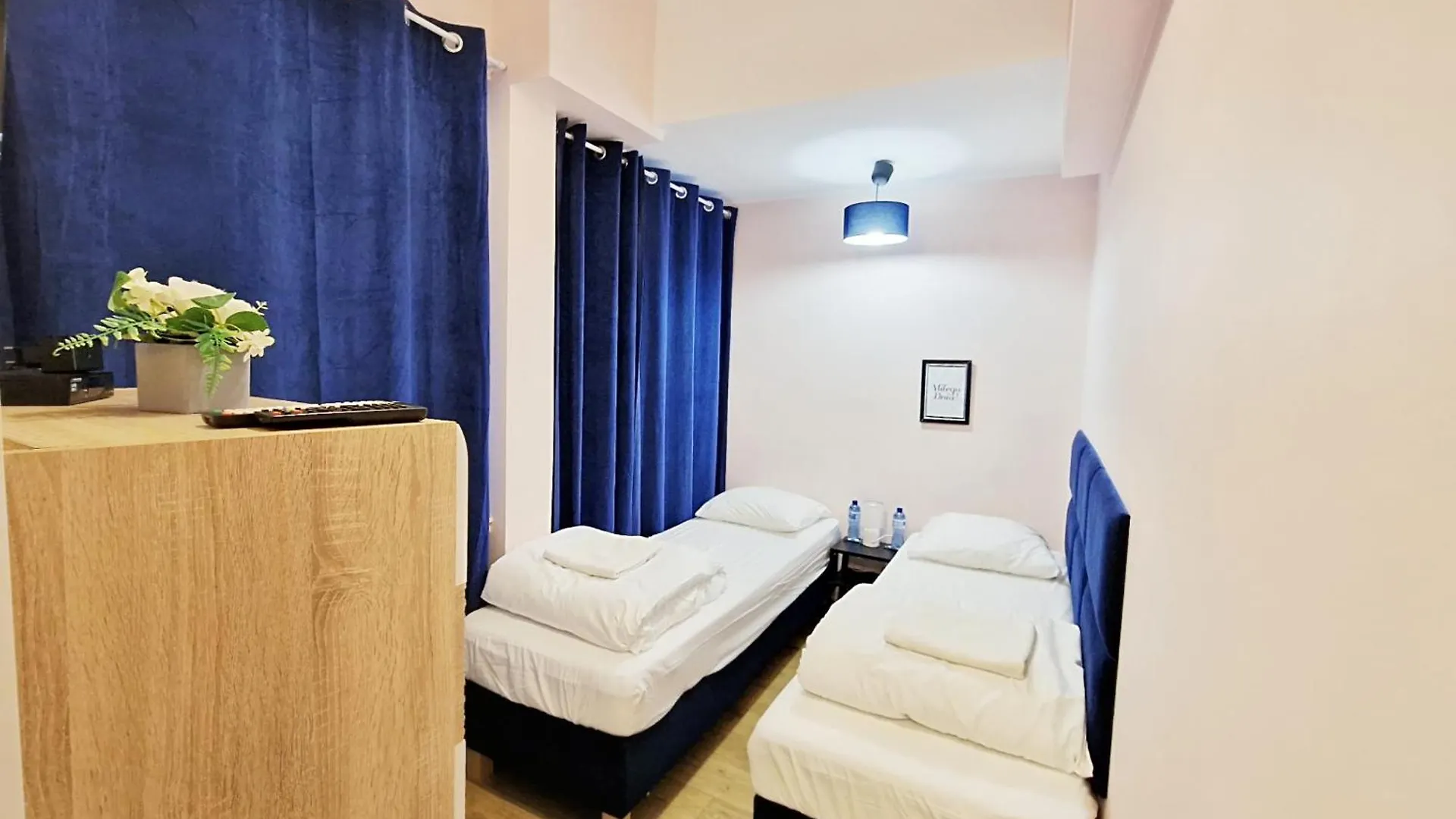 Helvetia Rooms Warsaw City Center And Old Town