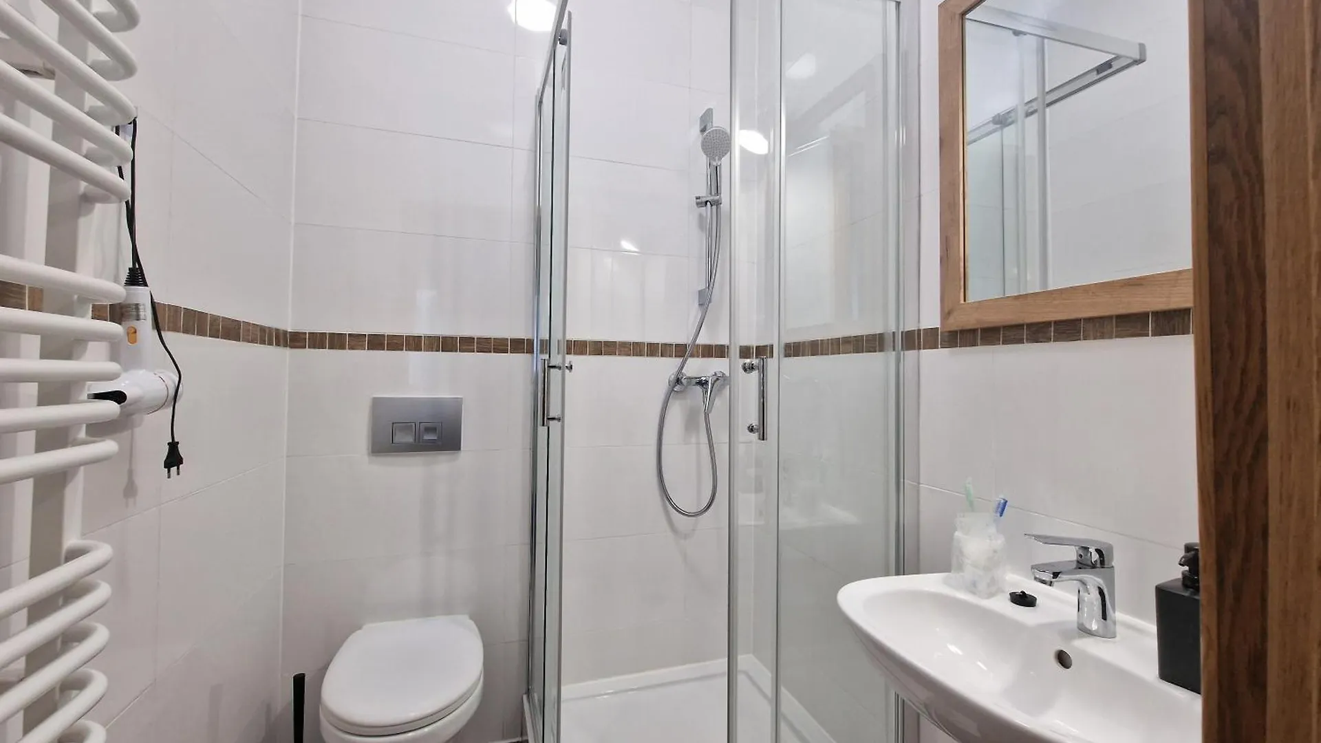 Hostel Helvetia Rooms Warsaw City Center And Old Town Poland