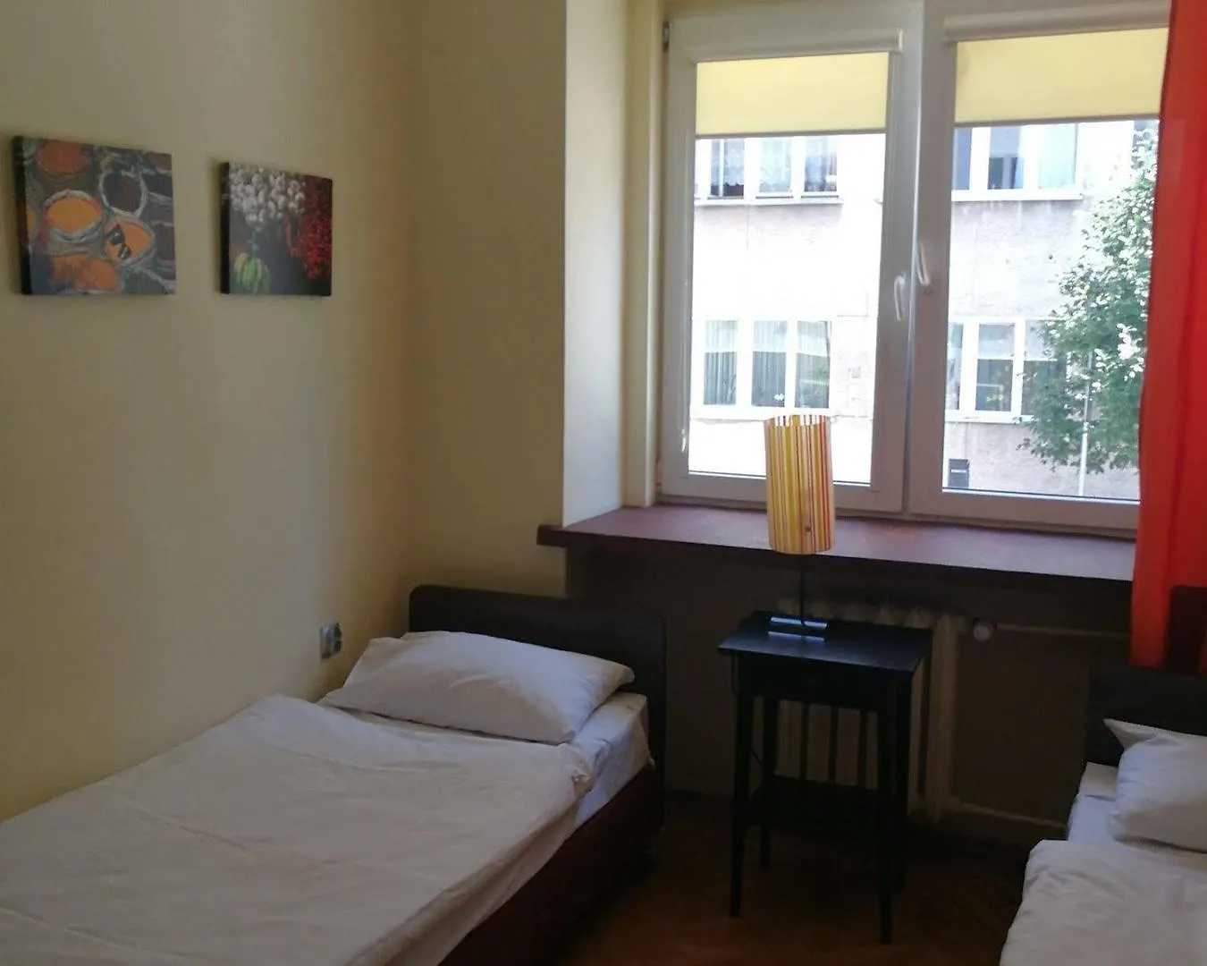 Helvetia Warsaw - Private Rooms In City Center And Old Town 0*,
